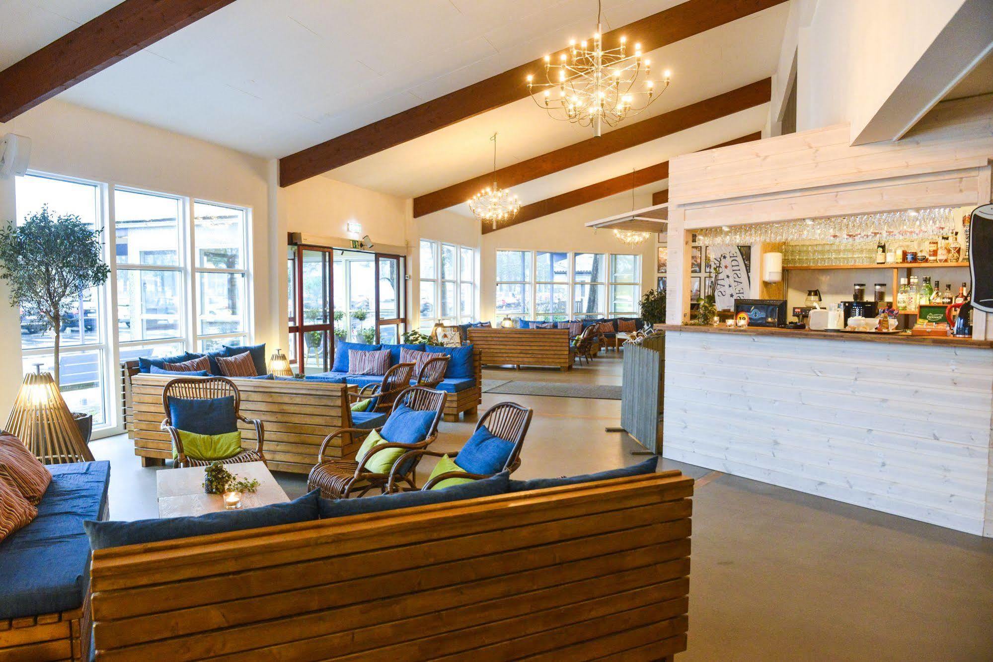 Ahus Seaside Hotel ภายนอก รูปภาพ